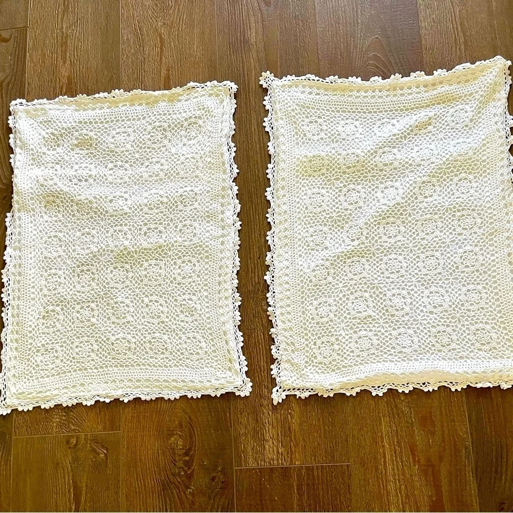 White Crochet Throw Pillows 21/26 inches